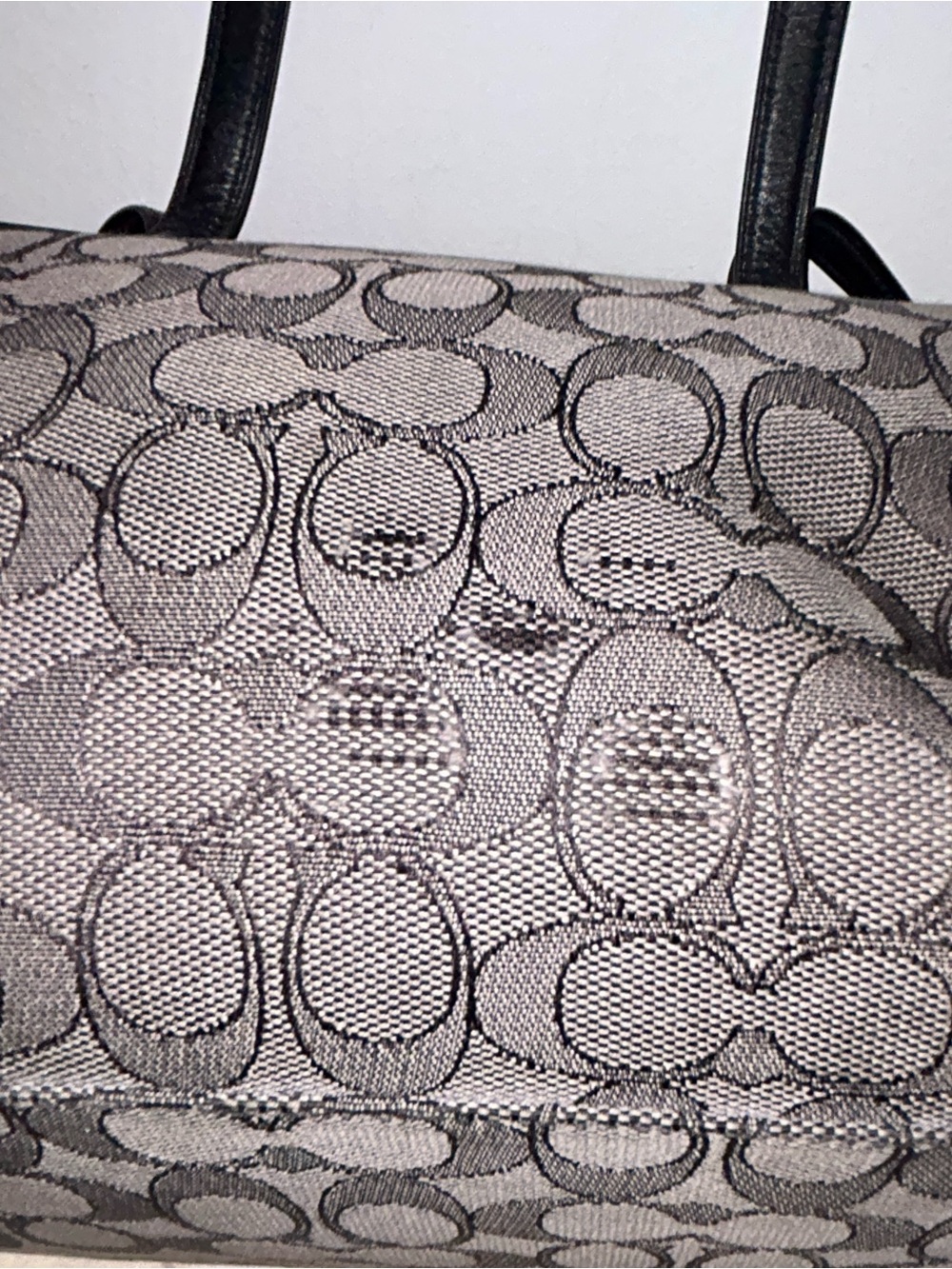 Coach Authentic Taylor Tote in Signature Jacquard with Fashion Heart Patch. - Picture 12 of 16